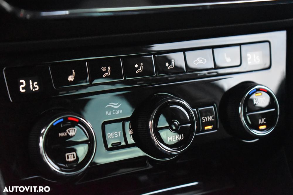 Skoda Superb Combi 2.0 TDI DSG Ambition - 32