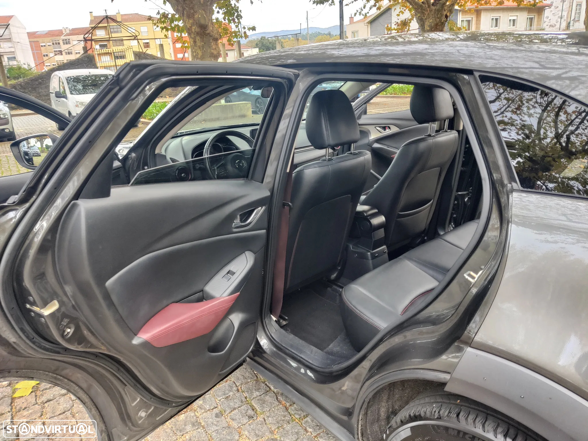 Mazda CX-3 1.5 Sky.Excellence Navi - 9