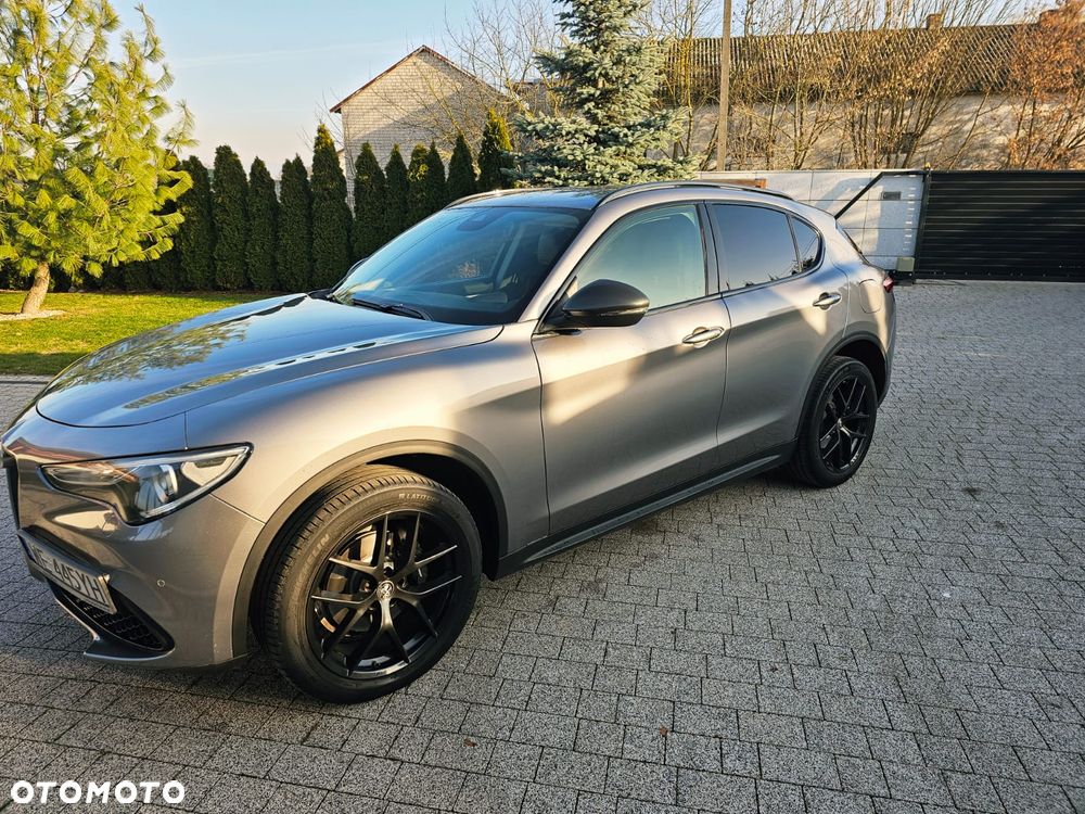 Alfa Romeo Stelvio 2.0 Turbo B-Tech Edition Q4 - 27