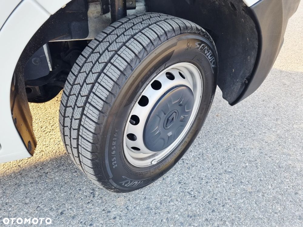 Renault Master - 37