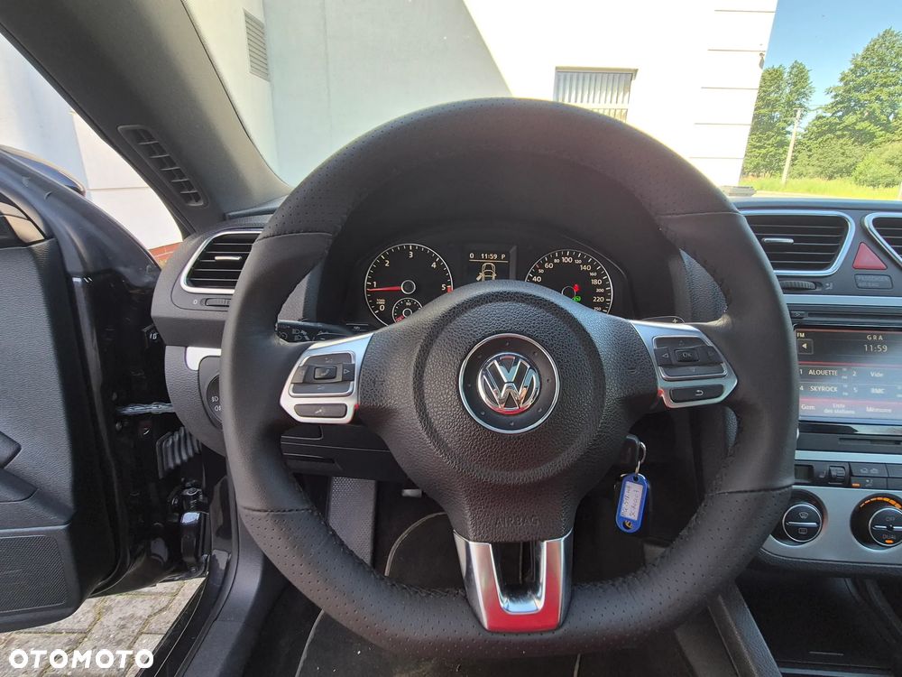 Volkswagen Scirocco 2.0 TDI DSG - 12