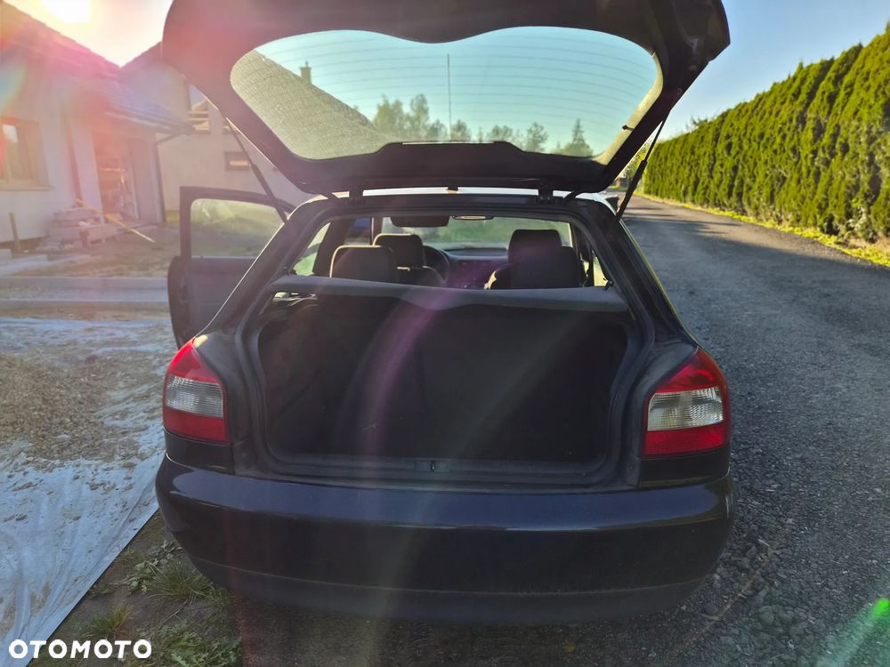 Audi A3 3-drzwiowe - 8