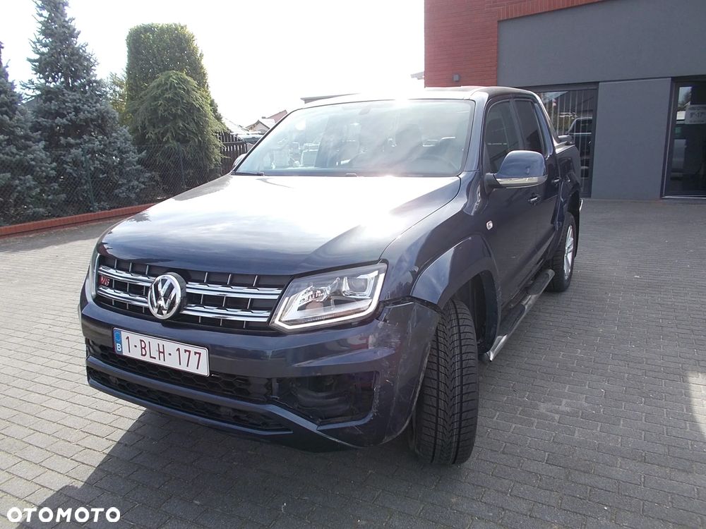 Volkswagen Amarok - 24