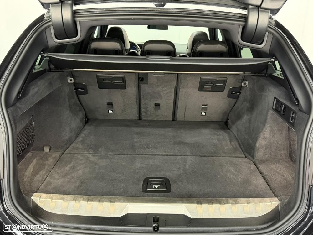BMW 330 e Aut. M Sport - 43