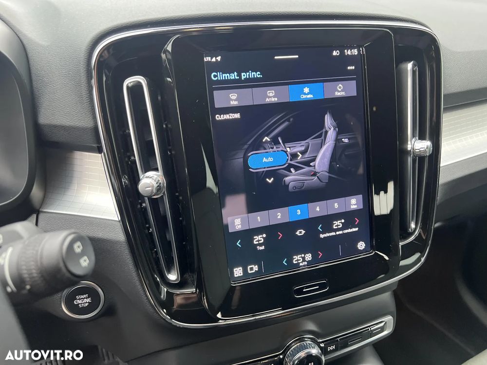 Volvo XC 40 B3 AT FWD MHEV Core - 22