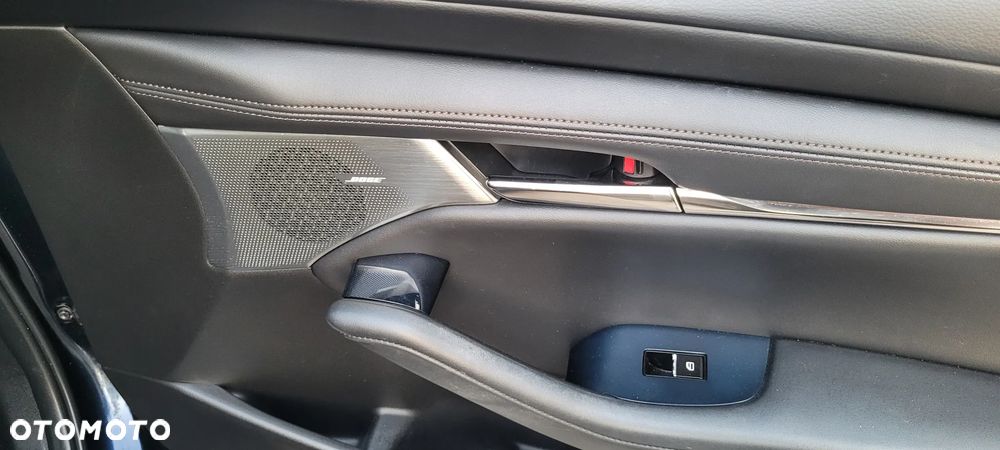 Mazda 3 e-SKYACTIV-G 122 M HYBRID DRIVE NAGISA - 10