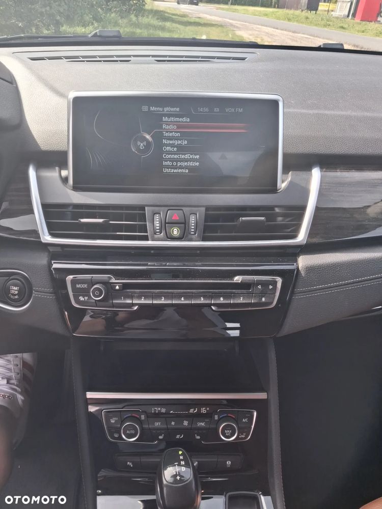 BMW Seria 2 220i Luxury Line - 12
