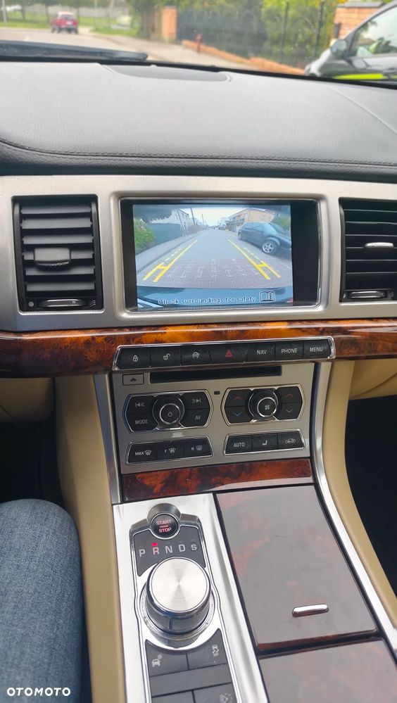 Jaguar XF 3.0 V6 Kompressor AWD - 7