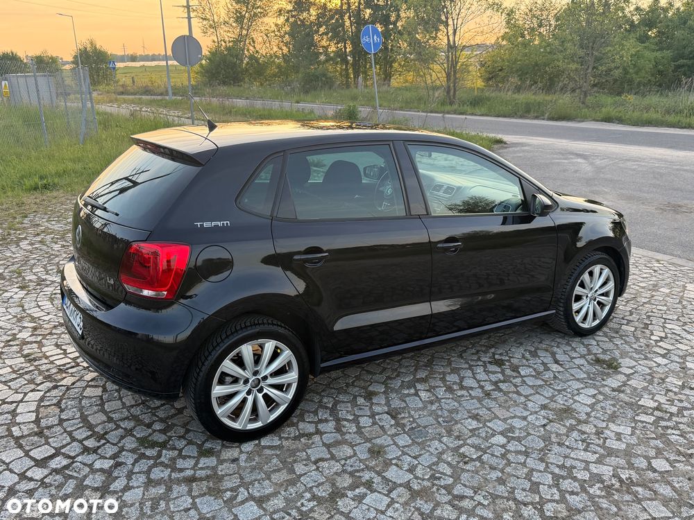 Volkswagen Polo 1.4 16V Highline - 33