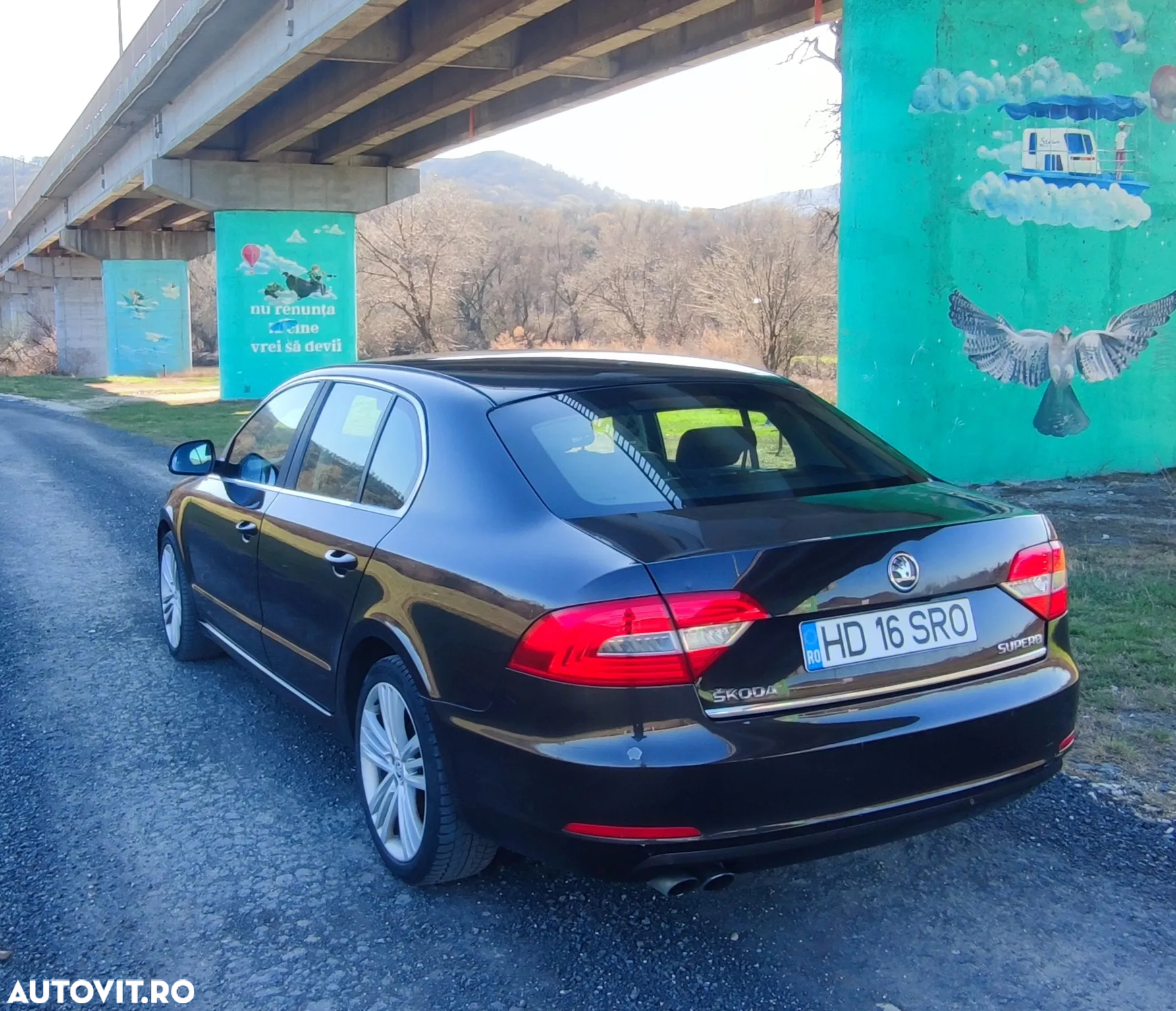 Skoda Superb Combi 2.0 TDI Active DSG - 7
