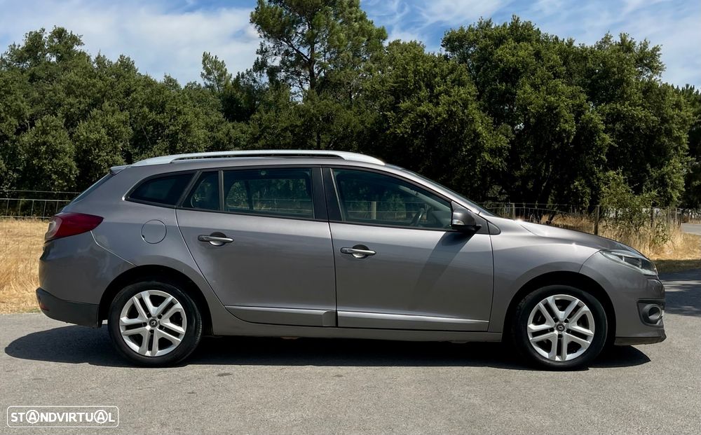 Renault Mégane Sport Tourer 1.5 dCi Limited SS - 4