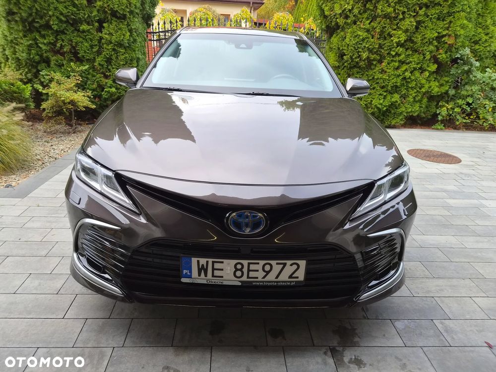 Toyota Camry - 3
