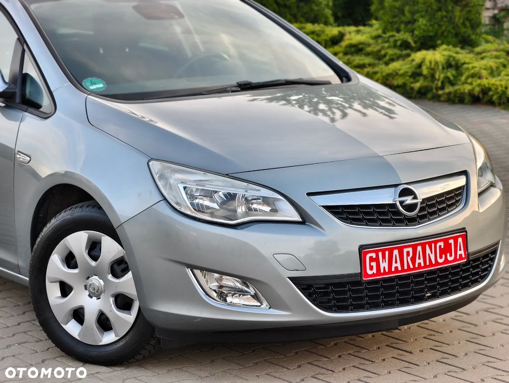 Opel Astra 1.4 ecoFLEX - 27