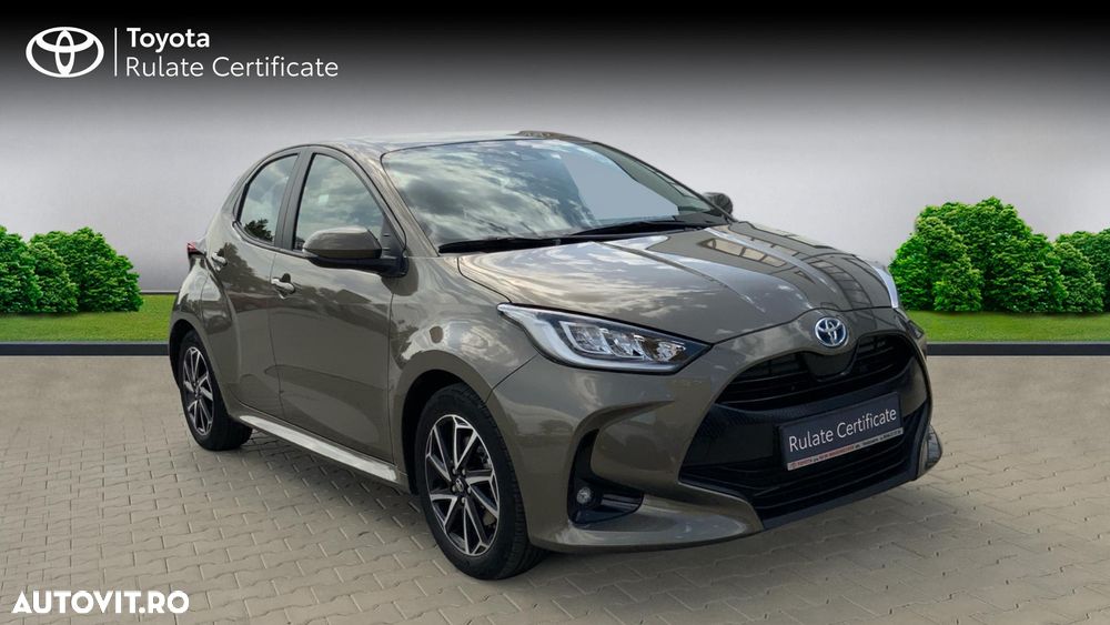 Toyota Yaris 1.5 VVT-i HSD Dynamic Plus - 8