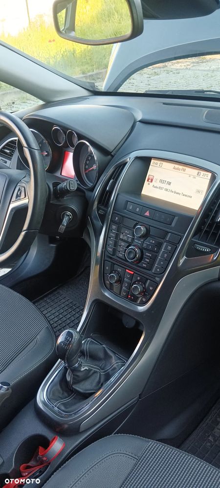 Opel Astra 1.4 T Cosmo - 27