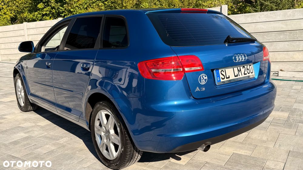 Audi A3 Sportback 1.6 Attraction - 28