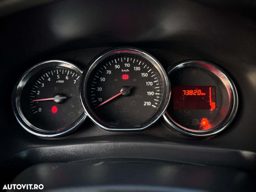 Dacia Logan TCe 90 Prestige - 27