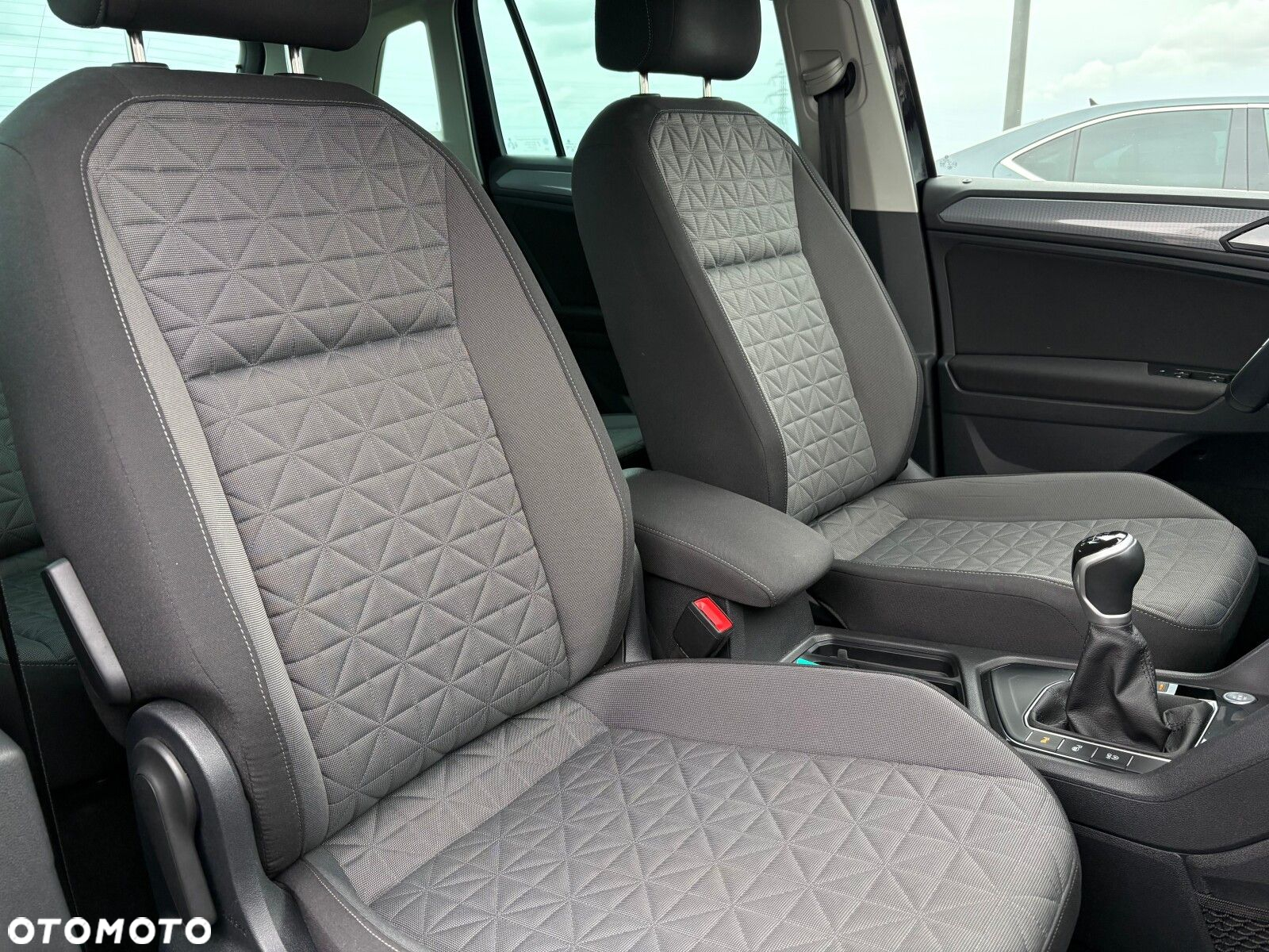 Volkswagen Tiguan 1.5 TSI EVO Life - 17
