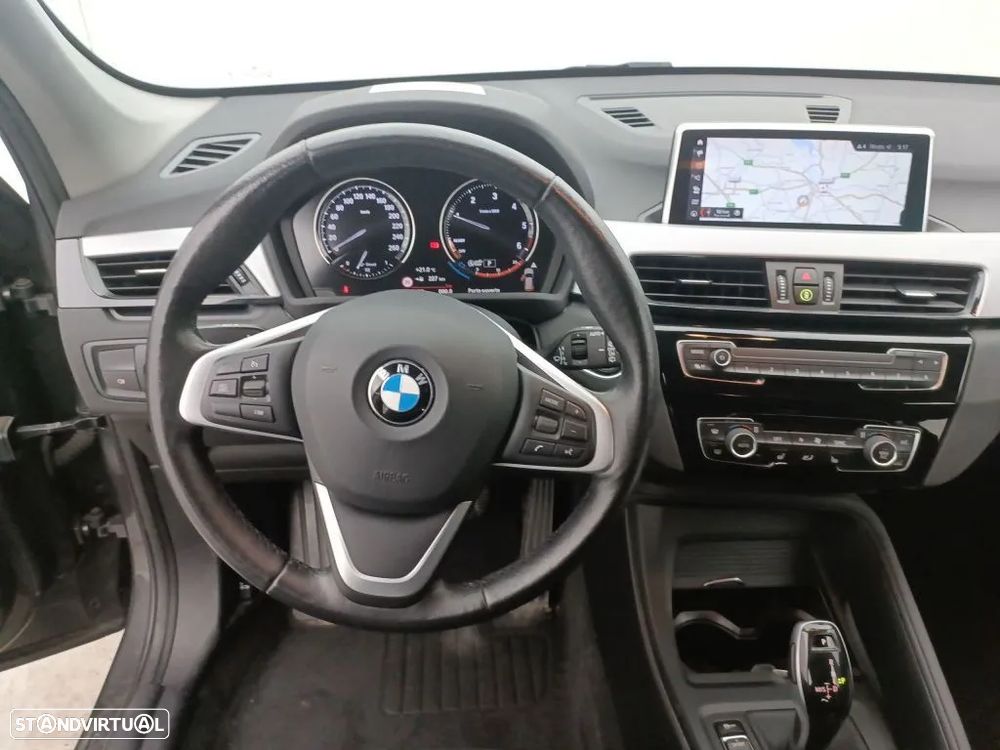 BMW X1 16 d sDrive Auto - 7