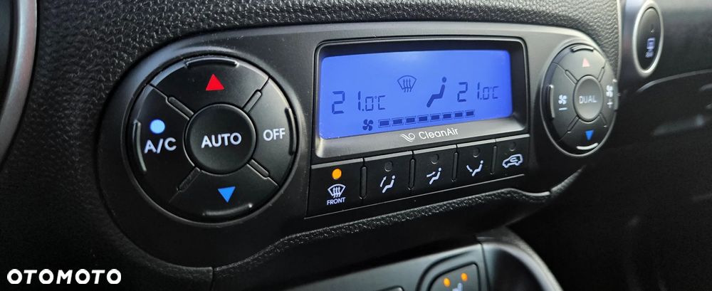 Hyundai ix35 2.0 CRDi 4WD Trend - 27