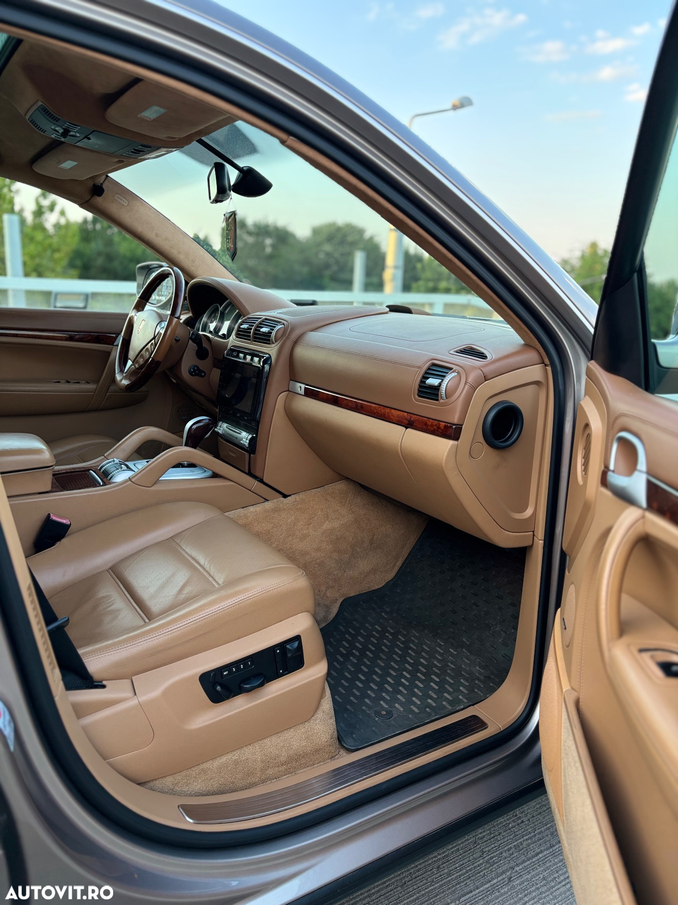 Porsche Cayenne Turbo V8 4.8L Aut. - 23