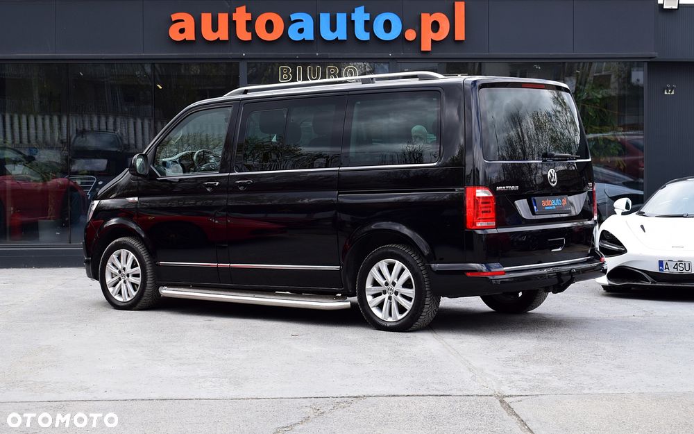 Volkswagen Multivan - 22