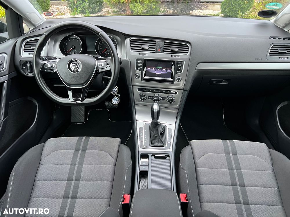 Volkswagen Golf 1.4 TSI BlueMotion Technology DSG Comfortline - 11