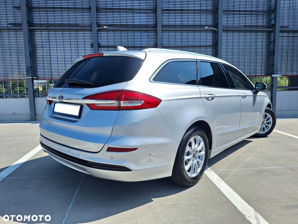 Ford Mondeo 2.0 EcoBlue Titanium - 11