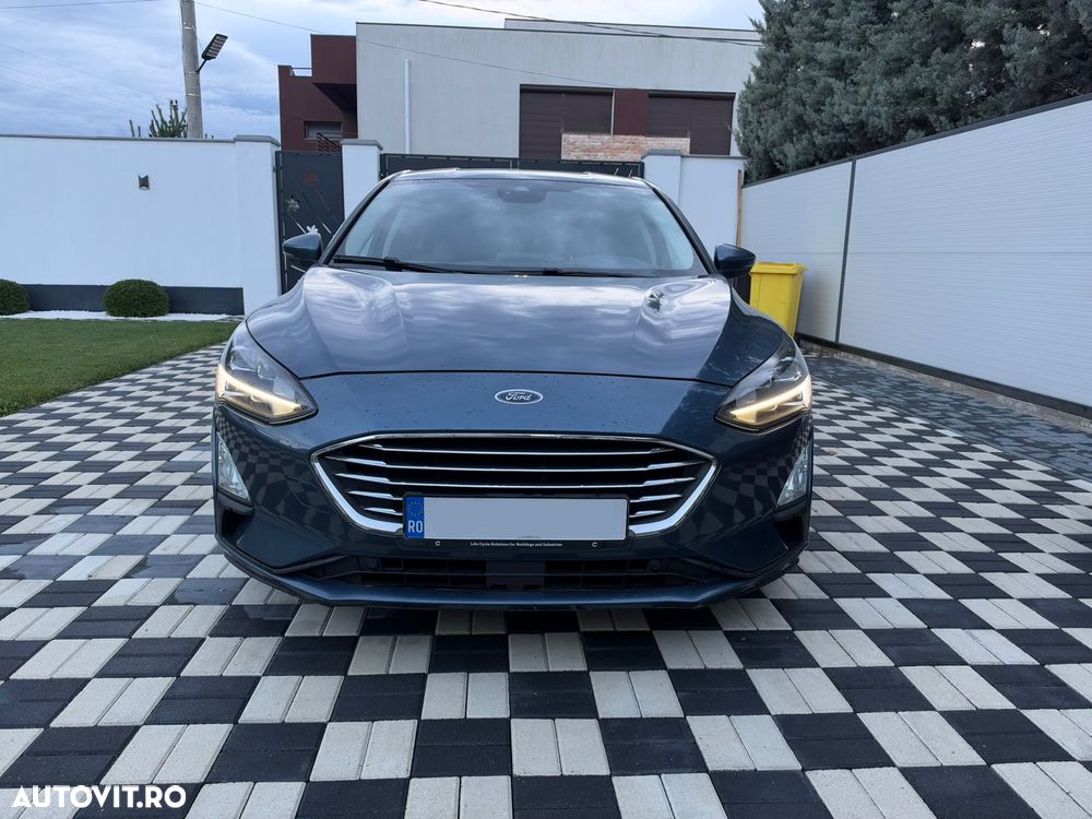 Ford Focus - 3
