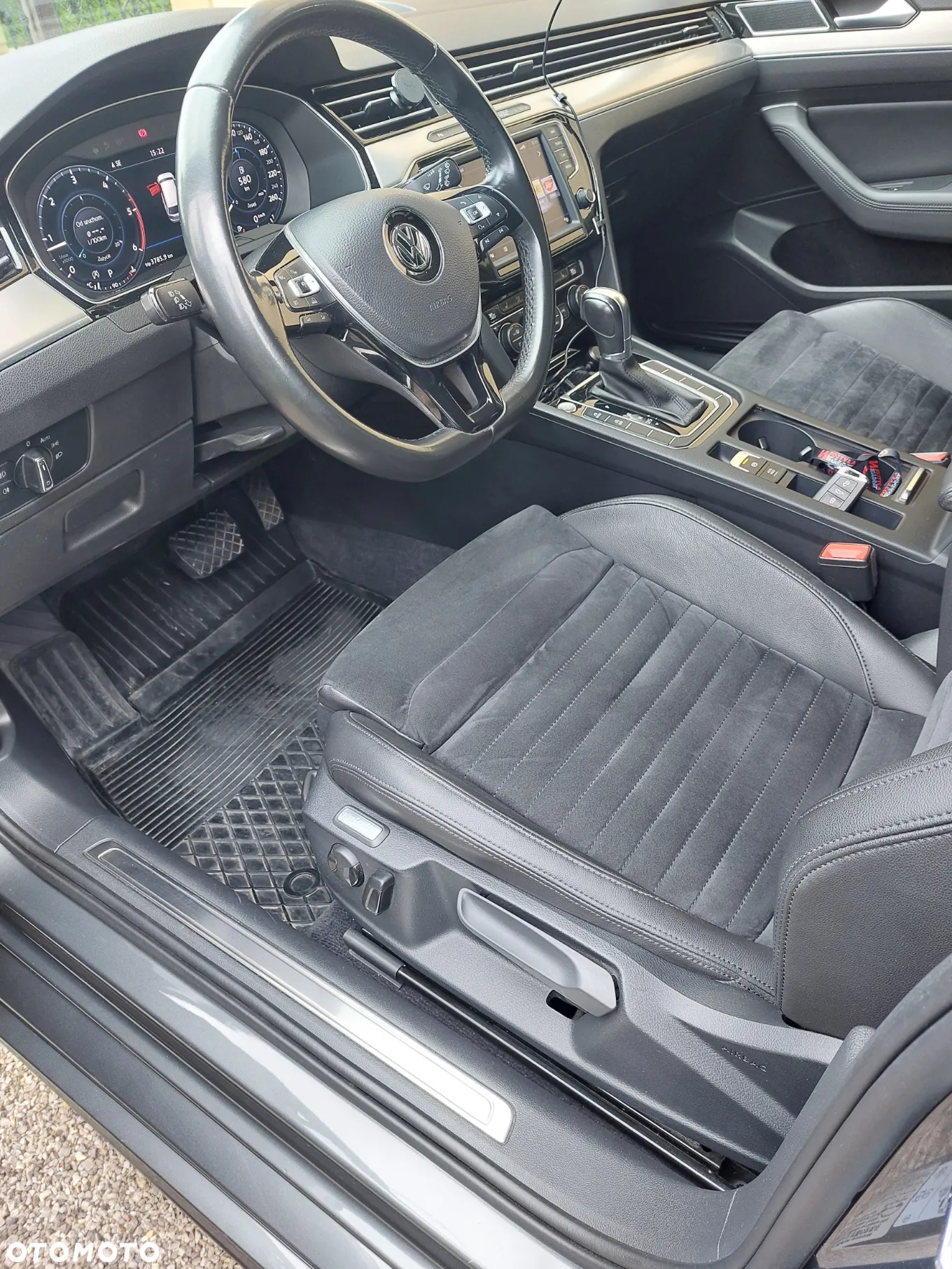 Volkswagen Passat 2.0 TDI BMT Highline DSG - 12
