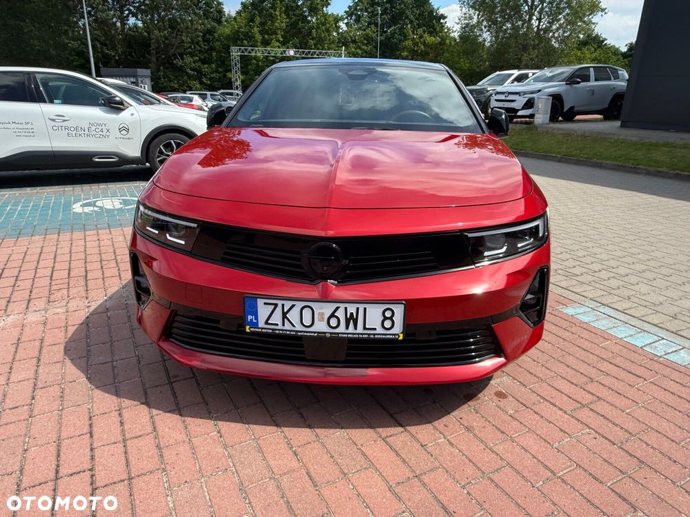 Opel Astra 1.2 T GS Line S&S - 9