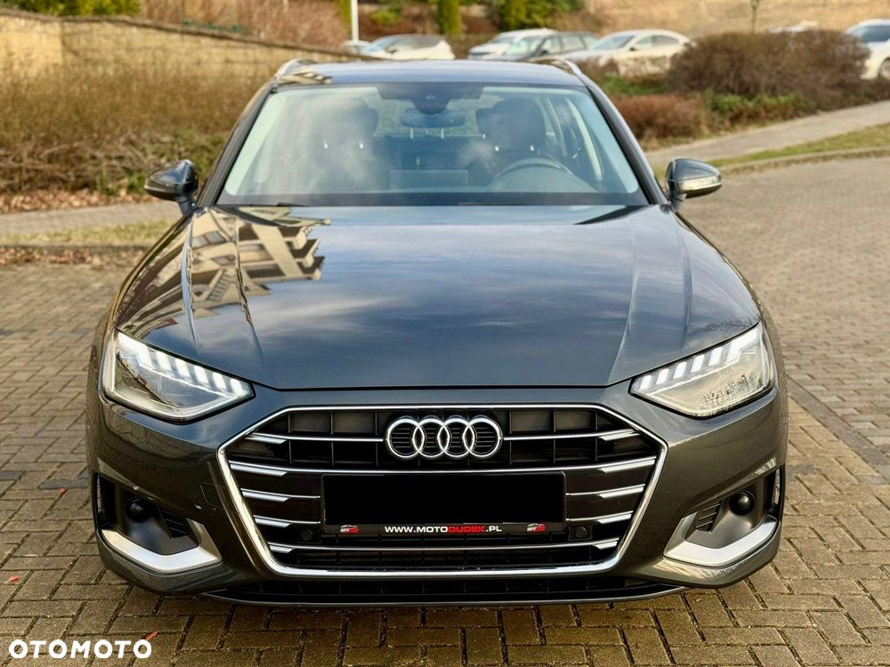 Audi A4 Avant 35 TFSI S tronic S line - 12