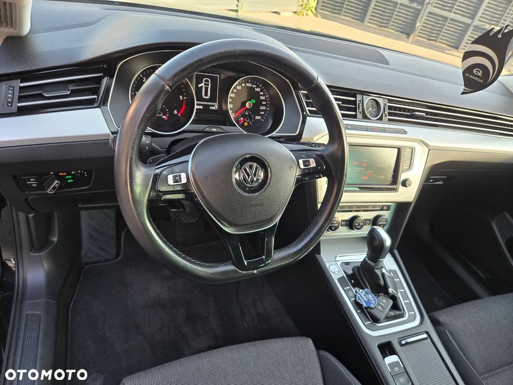 Volkswagen Passat 2.0 TDI SCR DSG Comfortline - 14