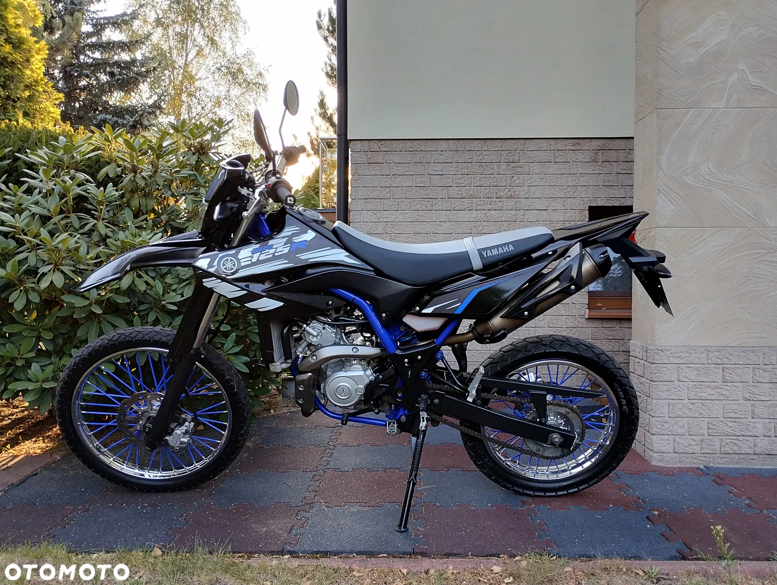 Yamaha WR - 4