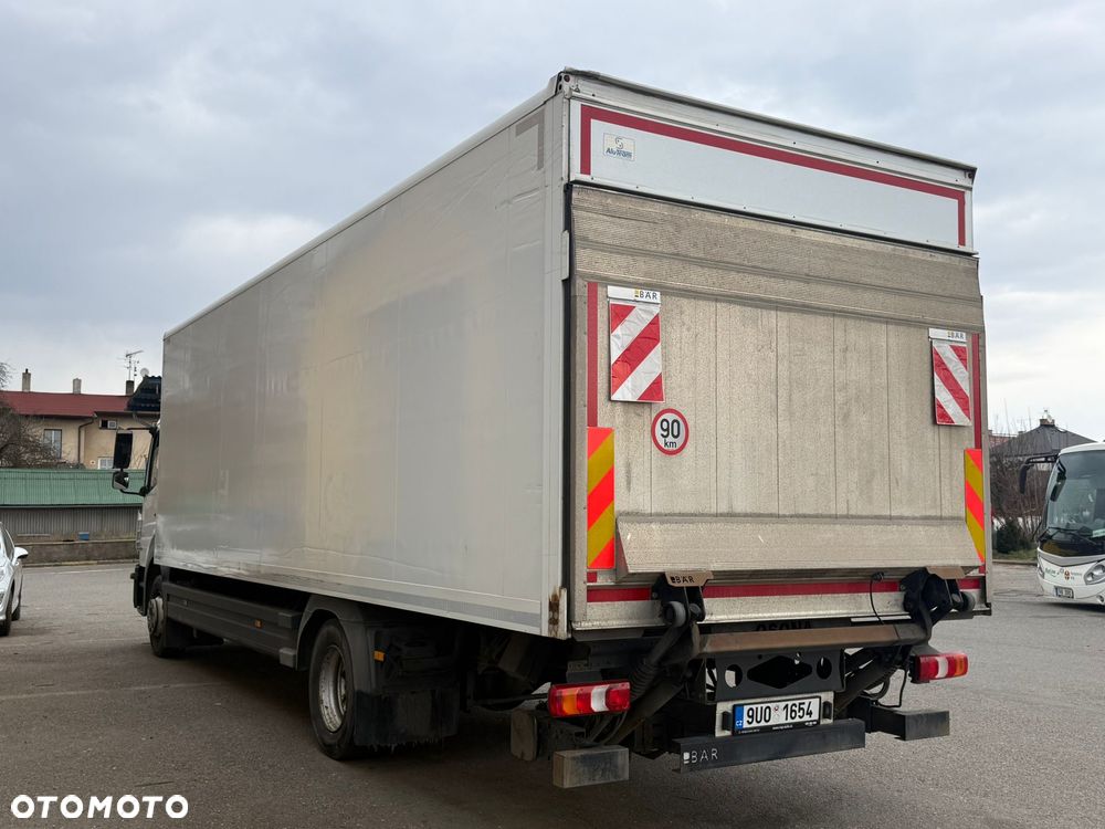 Mercedes-Benz Atego - 8