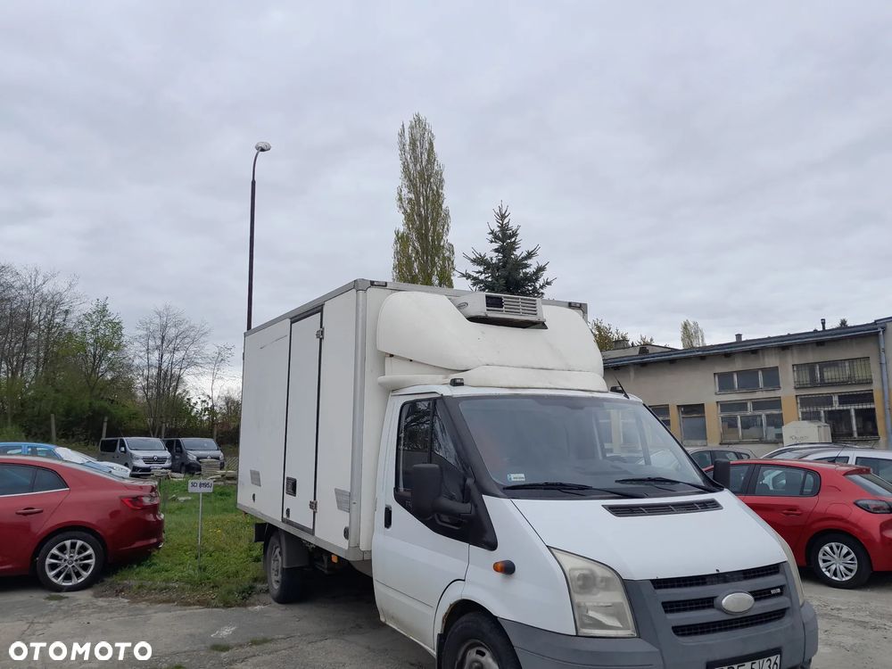 Ford Transit - 1