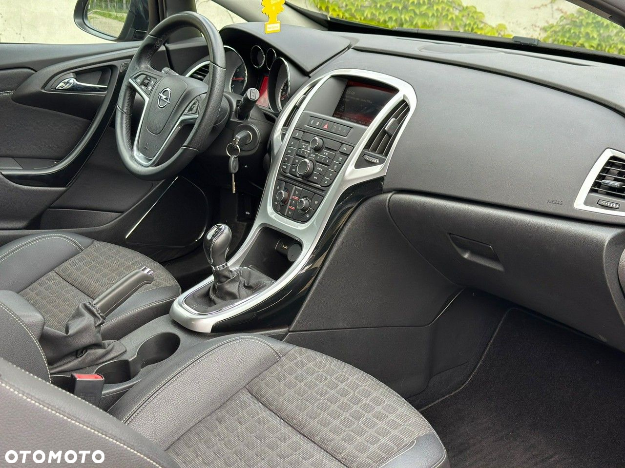 Opel Astra GTC 1.4 Turbo - 6