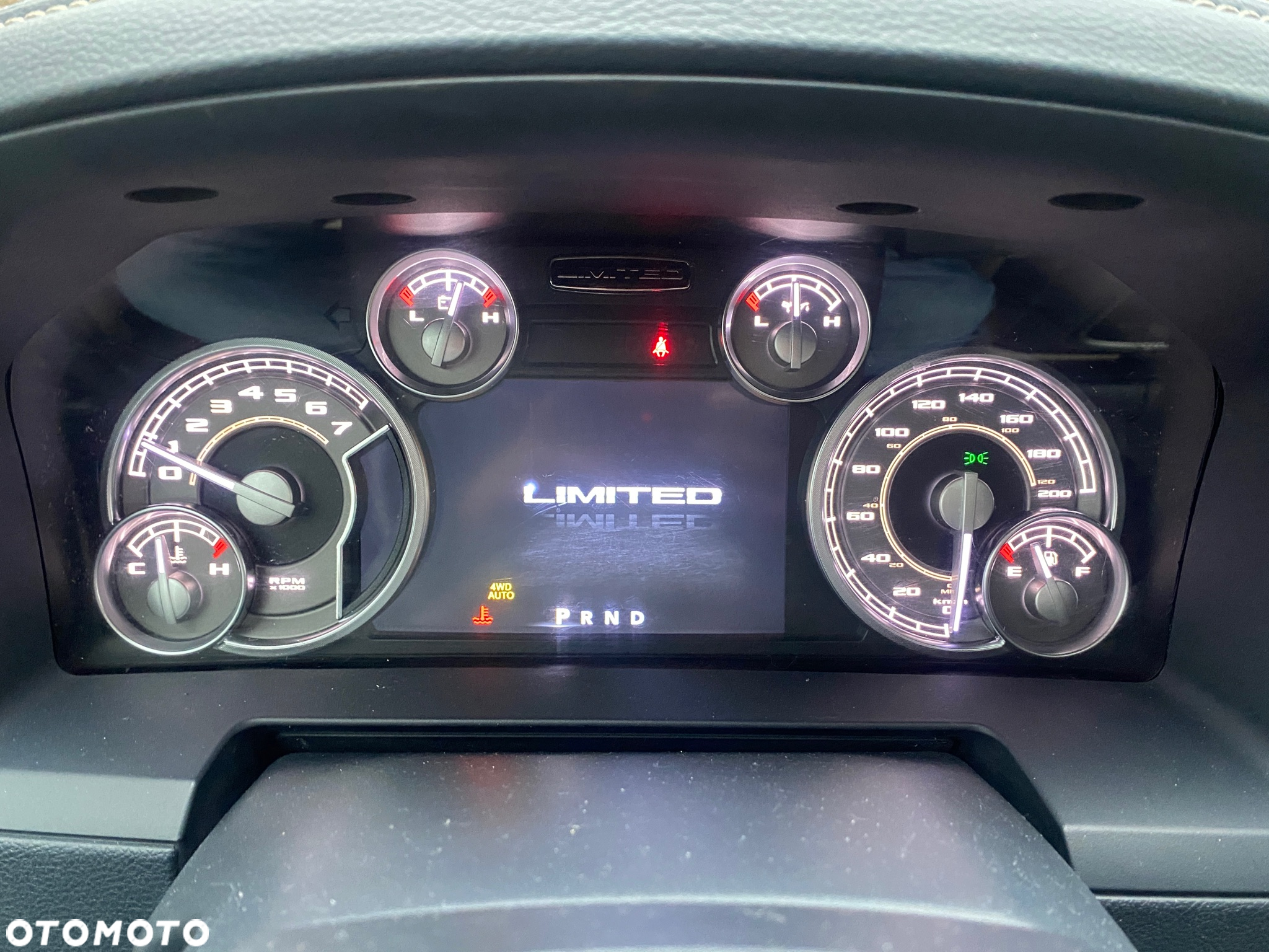 RAM 1500 5.7 eTorque Crew Cab Shortbed Longhorn Sport - 9