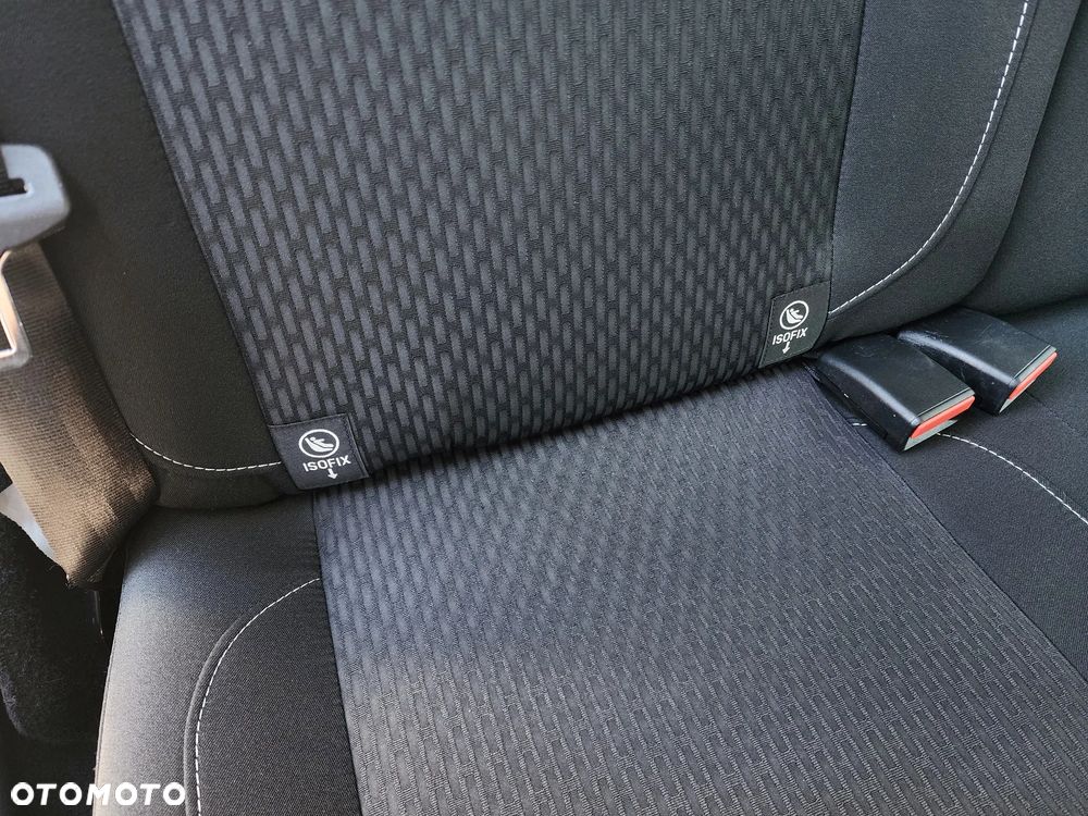 Dacia Sandero SCe 75 Comfort - 26
