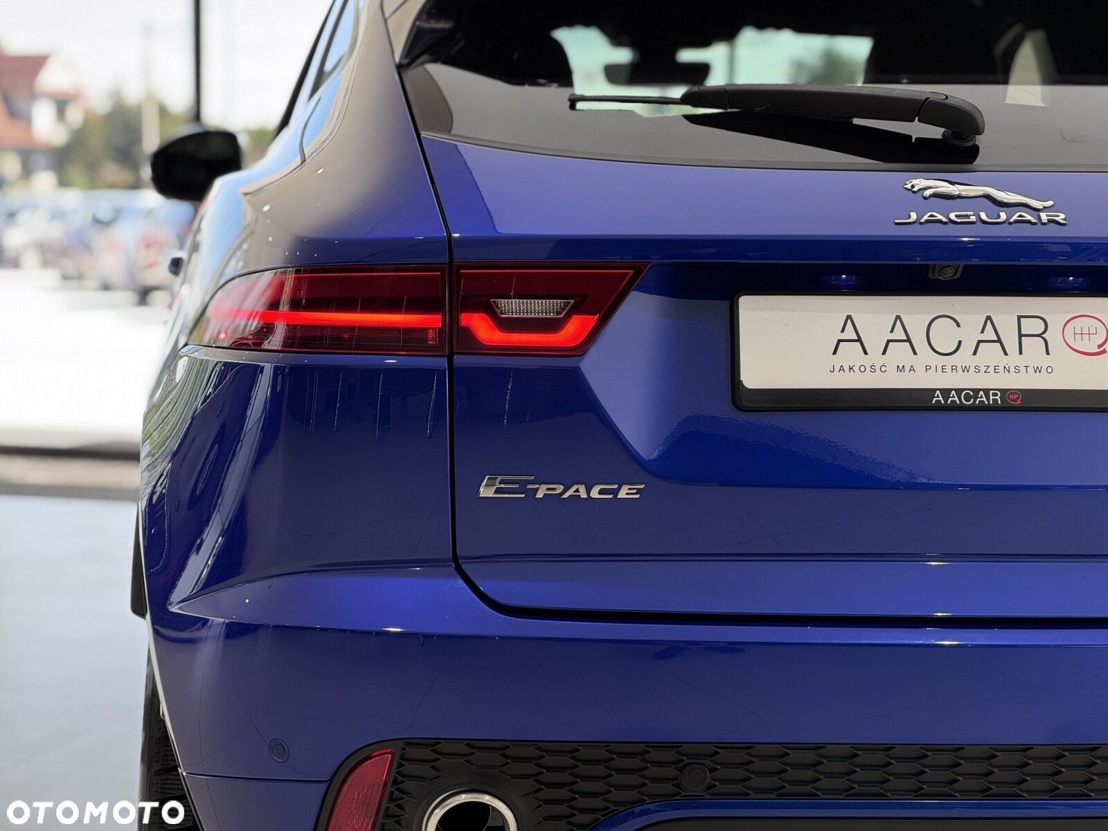 Jaguar E-Pace 2.0 i4D AWD R-Dynamic S - 39