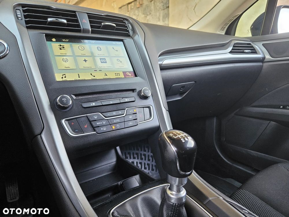 Ford Mondeo 1.5 EcoBoost Edition - 19
