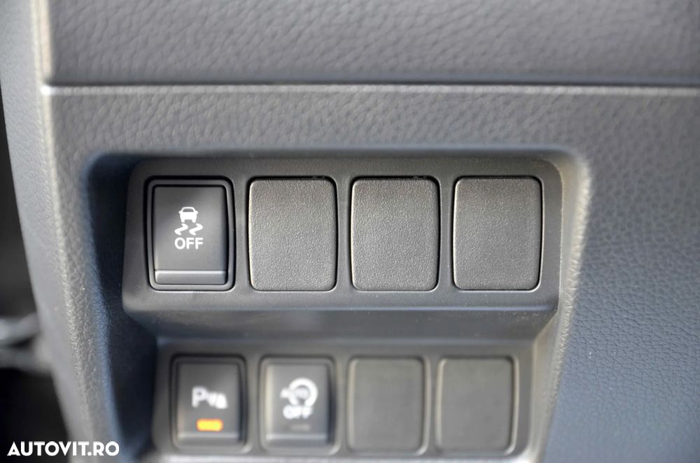 Nissan Qashqai 1.6 DCI TEKNA+ - 16