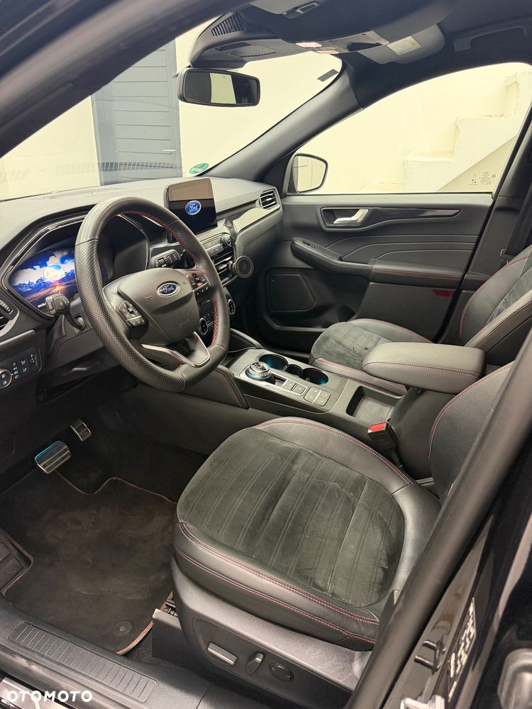 Ford Kuga 2.5P PHEV FWD ST-Line X - 12