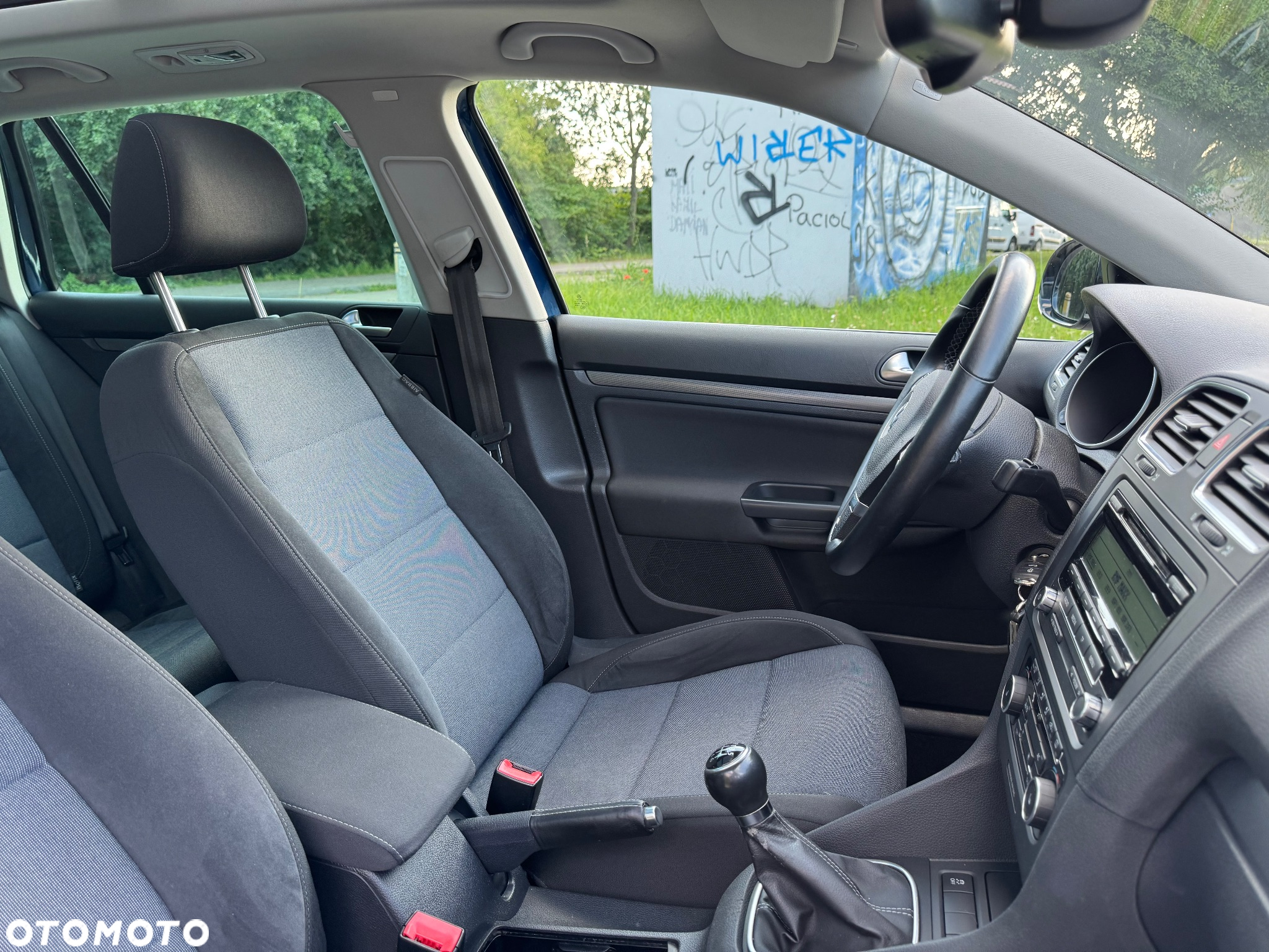 Volkswagen Golf 1.2 TSI BlueMotion Technology MATCH - 25