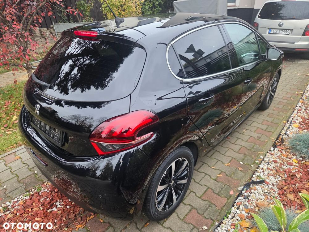 Peugeot 208 2019 photo 5