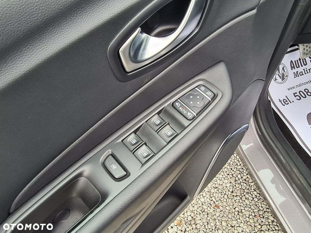 Renault Captur 0.9 Energy TCe Intens - 27