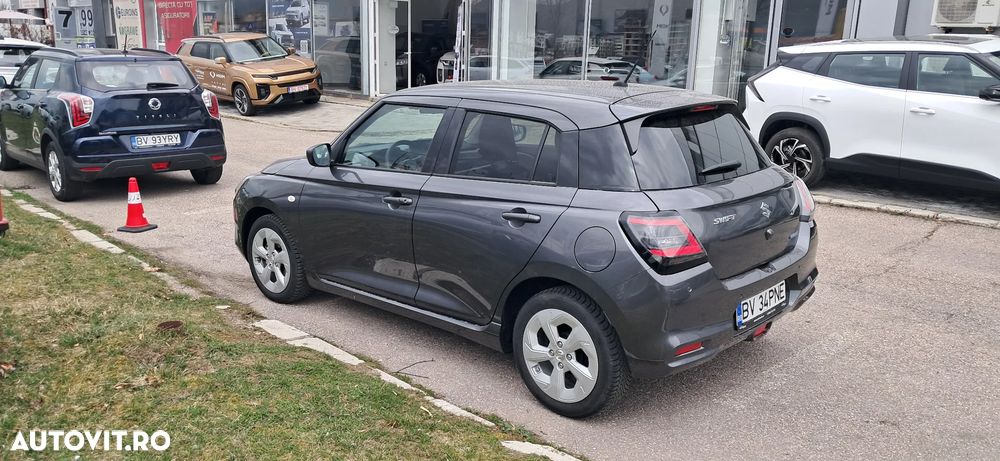 Suzuki Swift - 3