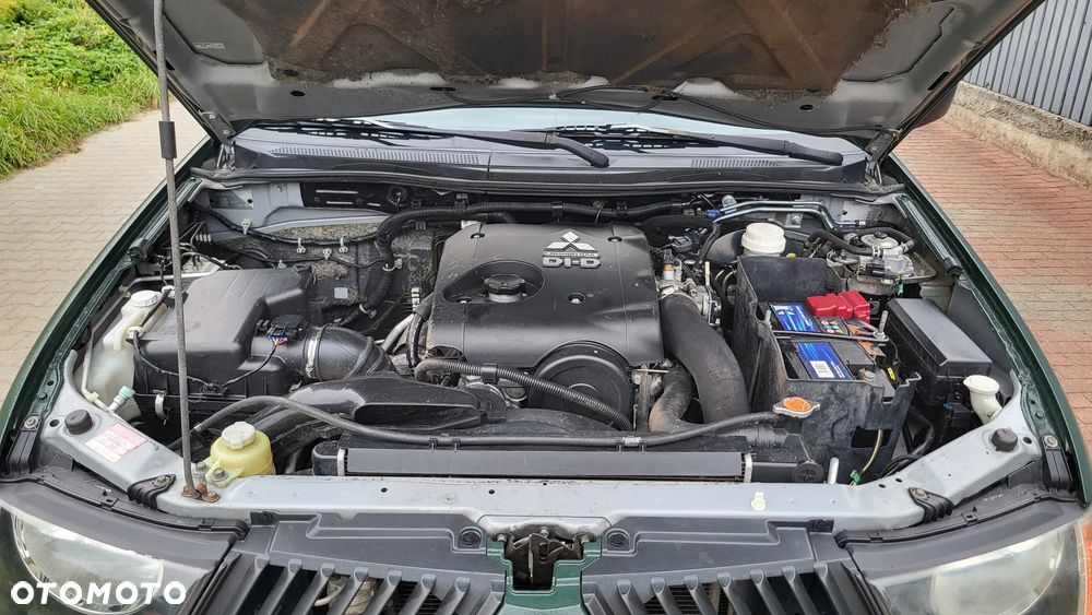 Mitsubishi L200 - 34