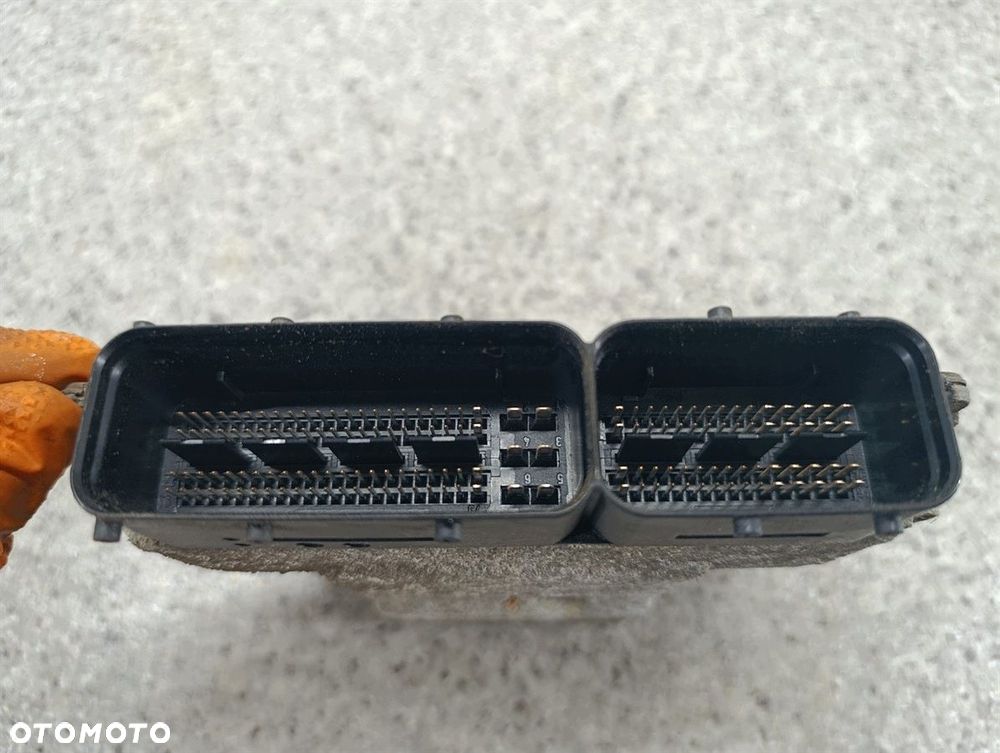 KOMPUTER, STEROWNIK VW PASSAT B6 03G906018EM  2.0 TDI - 4