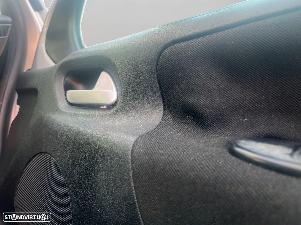 Peugeot 207 SW 1.4 Sport - 14